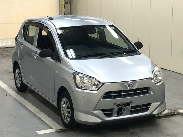 Daihatsu Mira e:S LA350S 2021